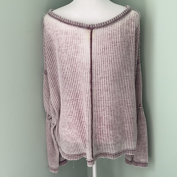 FREE PEOPLE WE THE FREE DAHLIA V-NECK BELL-SLEEVE THERMAL TOP - Picture 4 of 6